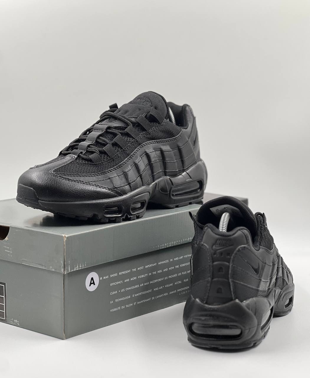 кроссовки nike air max 95,nike air max 95 черные,nike air max 95 black,мужские кроссовки nike air max 95,кроссовки