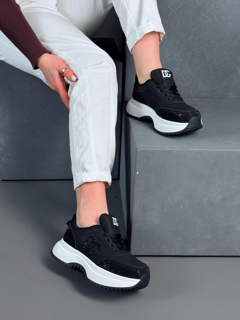 ,женские кроссовки,кроссовки модные,кроссовки кеды, женская кроссовки