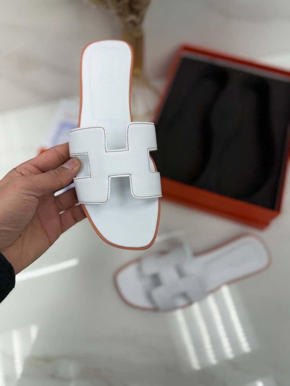 зеленые эрмес шлепки,шлепки хермес зелёные,эрмес шлепки,hermes шлепанцы,шлепки гермес женские 2026