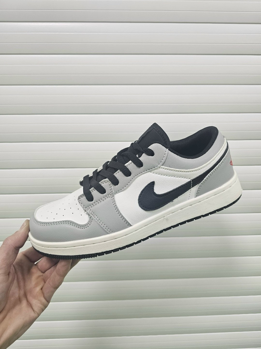 nike air jordan 1 low,nike air jordan 1 low se,air jordan 1 low,air jordan 1 low se,nike air jordan 1 low green