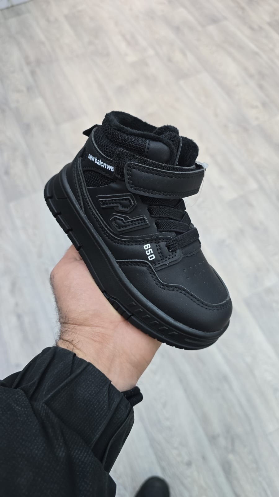 детские кроссовки,кроссовки для мальчика,,ботинки для мальчика,ботинки кроссовки