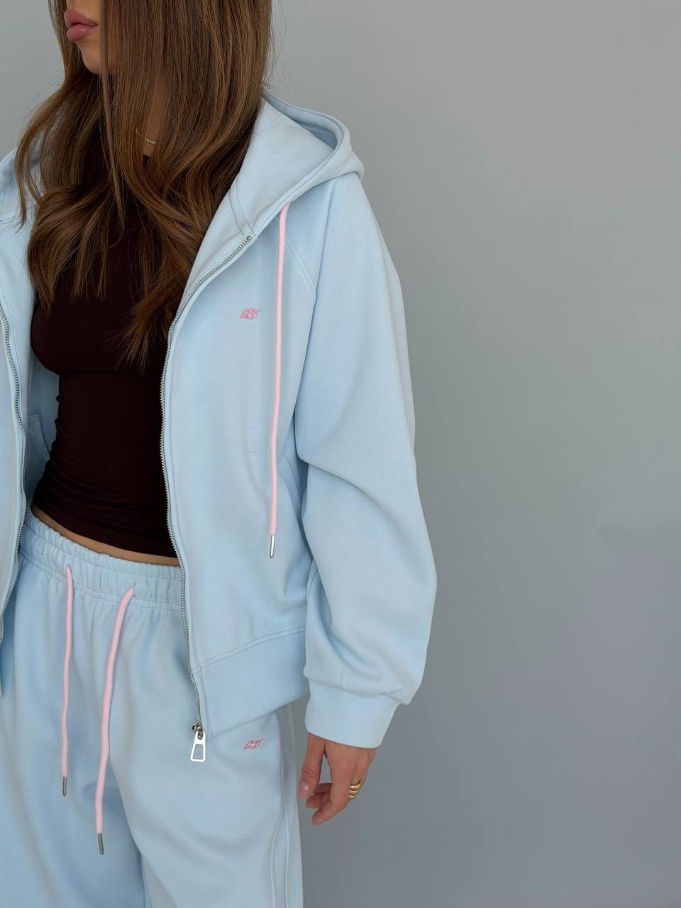 стильные костюмы,спортивный костюм женский,костюм с брюками,спортивный костюм,костюмы голубые