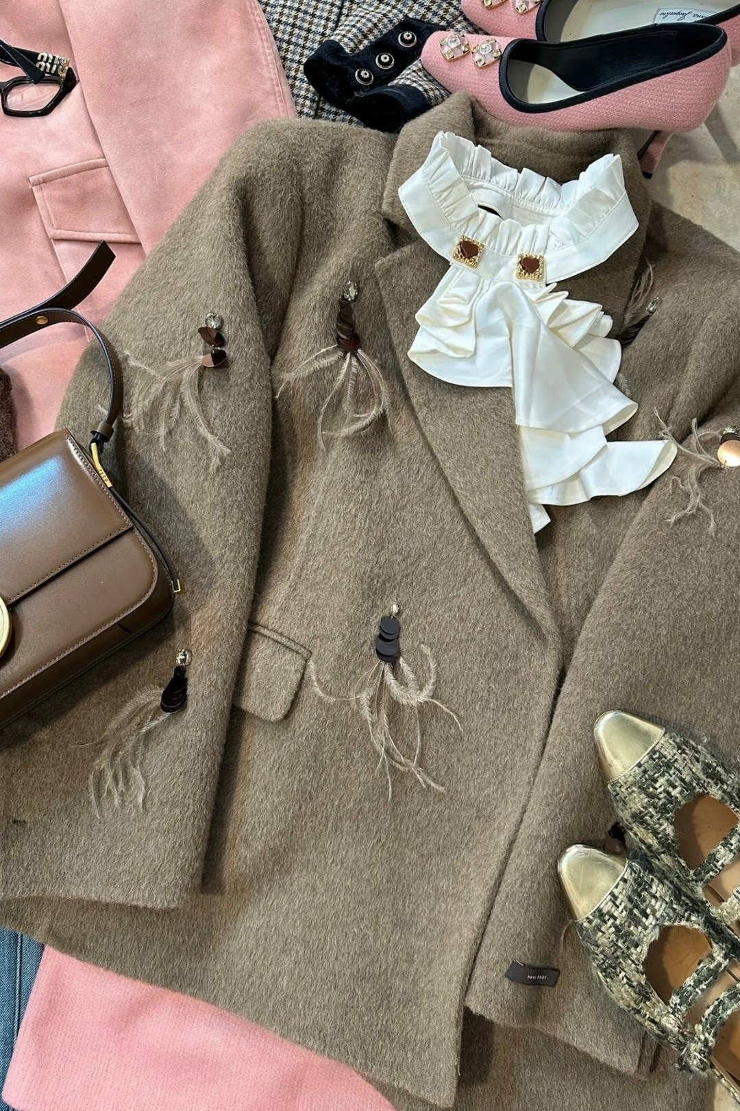 полупальто,пальто классическое,полупальто из,женское пальто