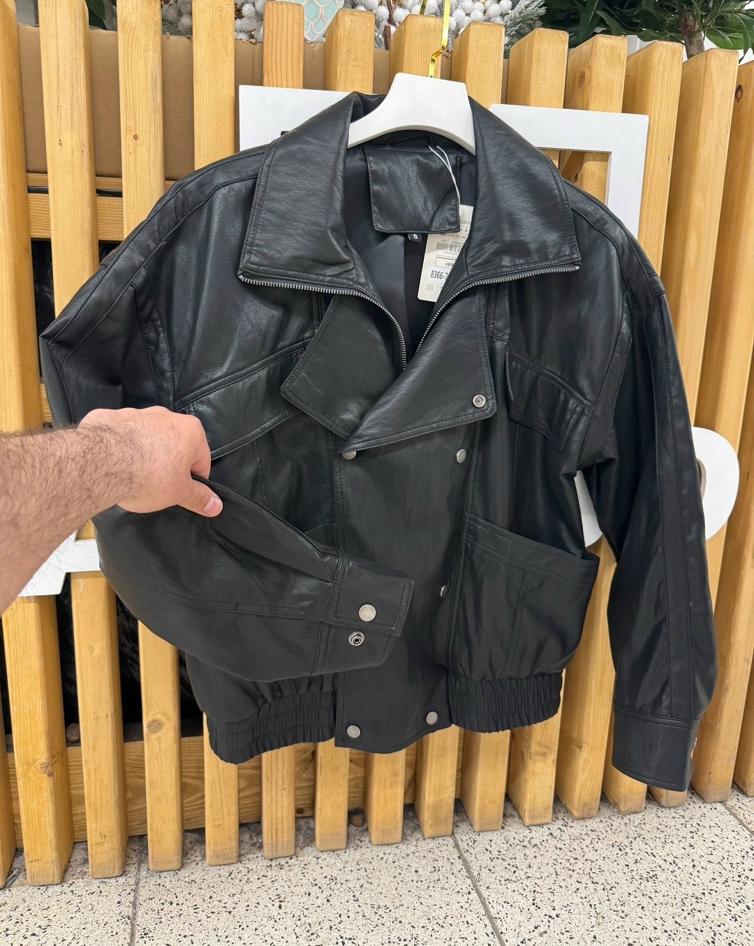 кожаная куртка,косуха оверсайз кожаная куртка kira clo 329383228,кожаная куртка женская,куртка оверсайз,стильная куртка