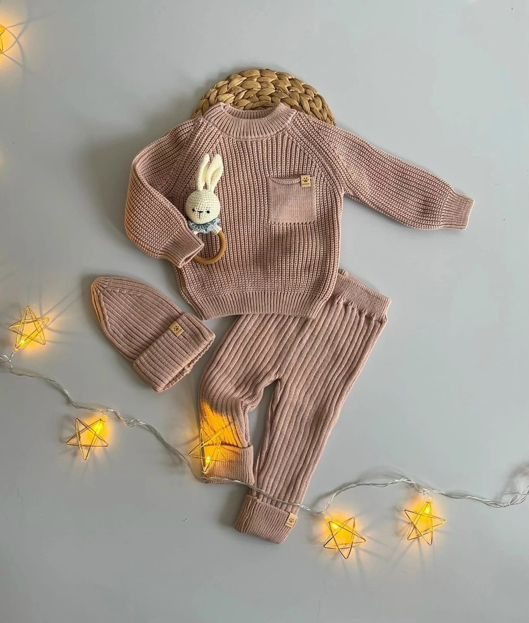 вязаный костюм для малыша,костюмчики для новорожденных,вязаный костюм на выписку для новорожденных бибик,одежда для новорожденного,вязаный костюм на выписку для новорожденных