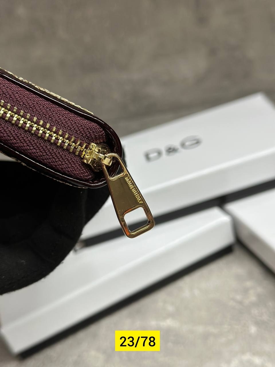 кошелек лакированный d&g,красный кошелек дольче габбана,кошелек дольче габбана,кошелек dolce & gabbana женский,кошелек дольче габбана женский