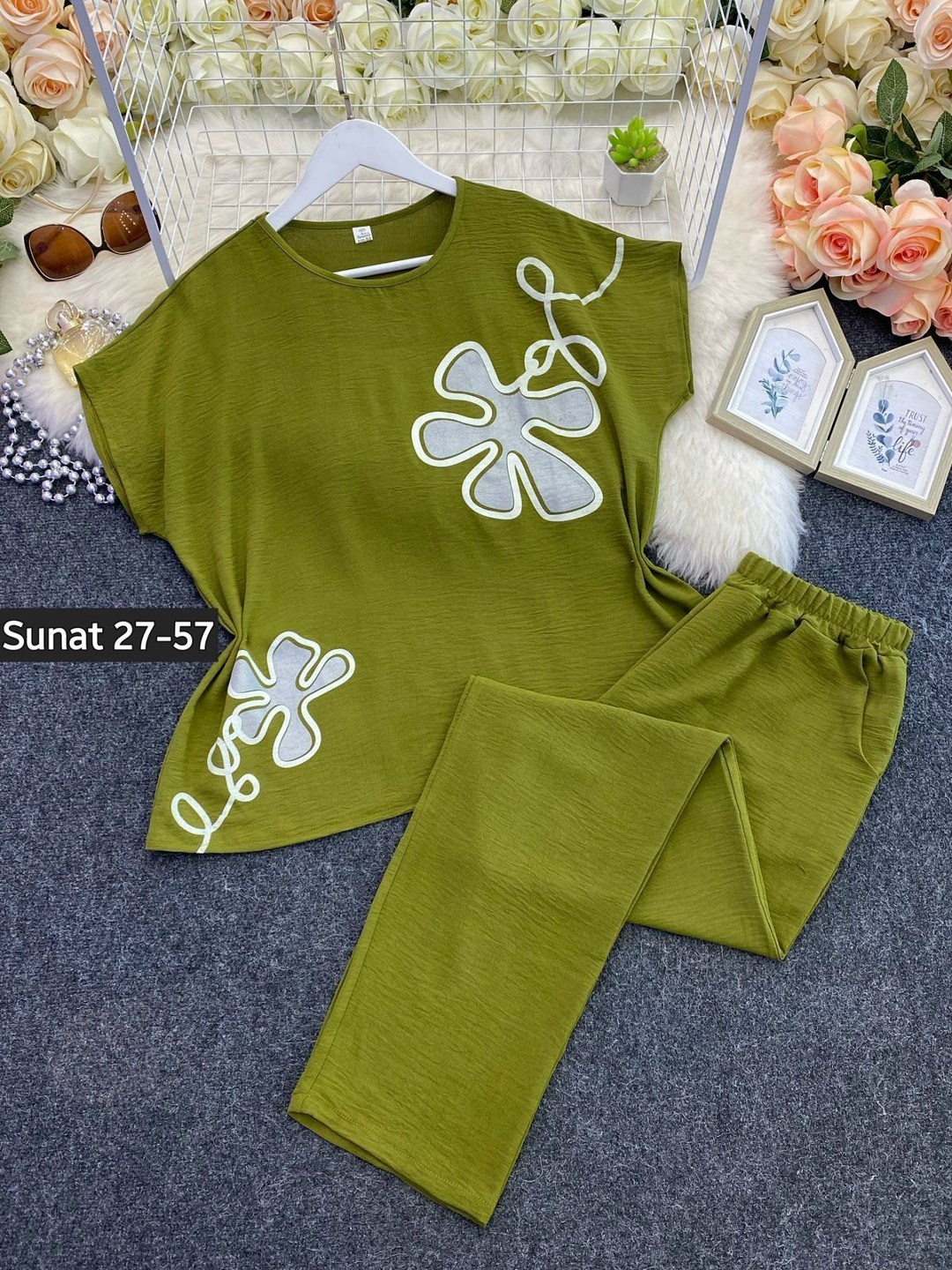 женские костюмы больших размеров,костюм двойка женская,костюм женский двойка с брюками,летние брючные костюмы больших размеров,женские костюмы