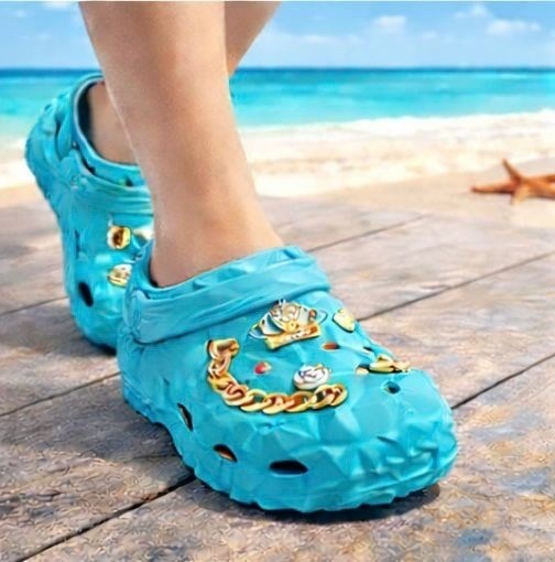 ,джибитсы на крокс стразы,кастом кроксы,женские кроксы,резиновые шлепки