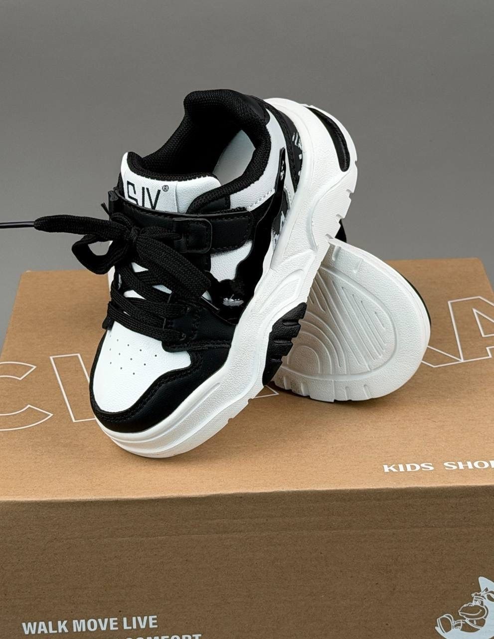 кроссовки мальчику,детские кроссовки,спортивная ,кроссовки модные,кроссовки