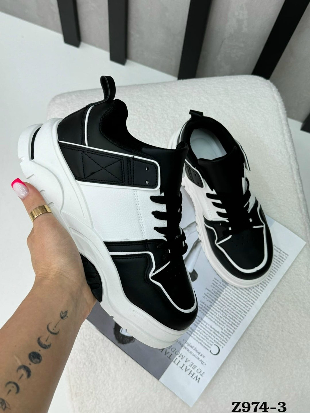 кроссовки женскиe,кроссовки женские черные,,кроссовки для женщин,черные кроссовки