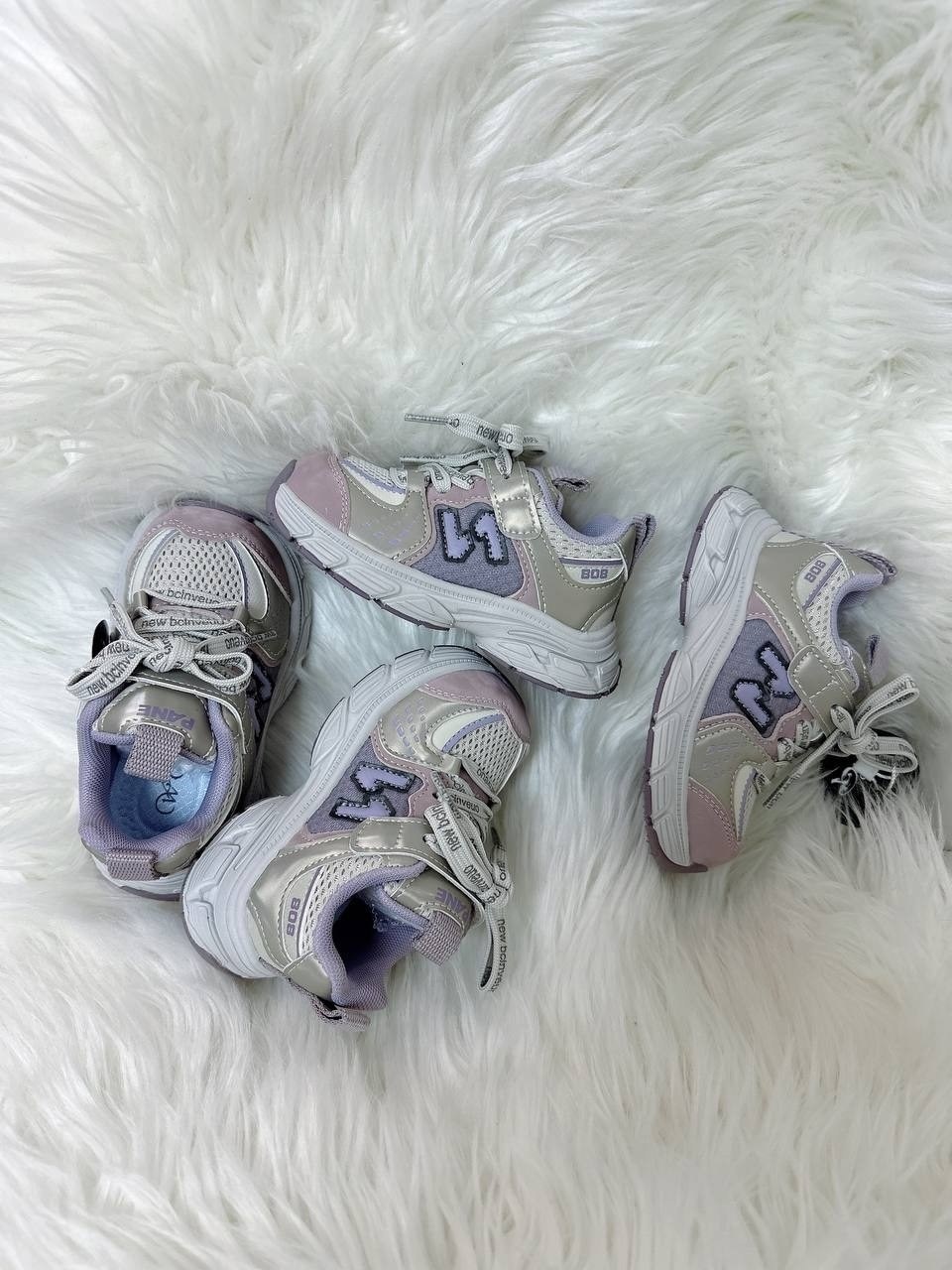 кроссовки,детские кроссовки,спортивная ,повседневные кроссовки,