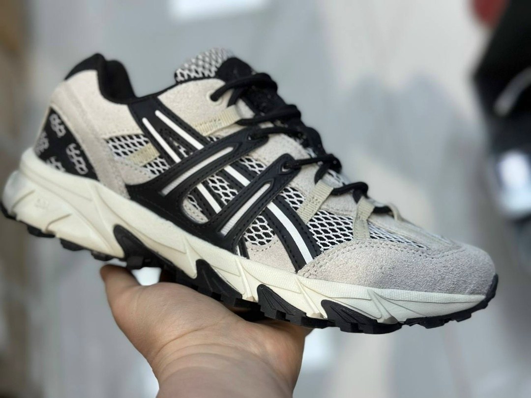 кроссовки гель сонома 15 50 серо коричневые asics,кроссовки asics gel sonoma 15 50,кроссовки asics gel,кроссовки asics gel-kahana 8,asics gel-sonoma 15-50