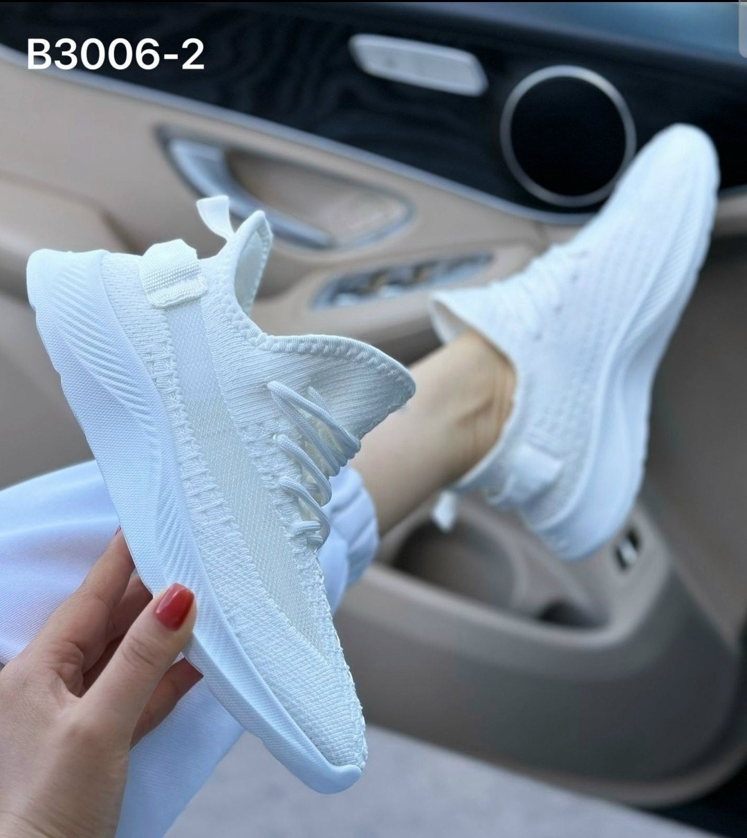 кроссовки,кроссовки женскиe,кроссовки изики,кроссовки изи,белые кроссовки