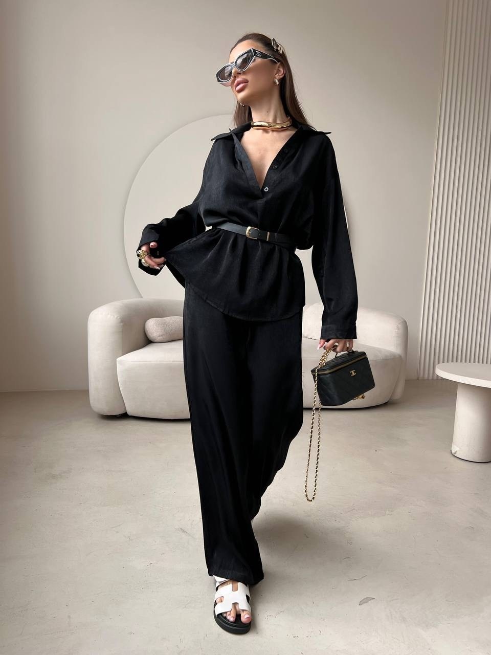 стильные костюмы,костюм белый,брючный костюм с мантией,комплект костюм,шелковый костюм