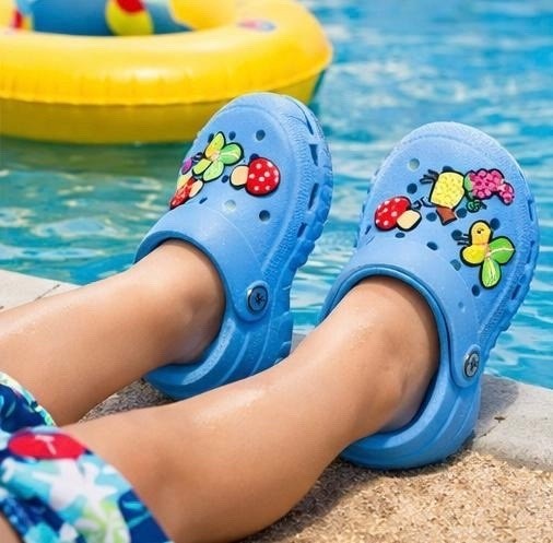 crocs grape jibbitz виноград,crocs classic platform clog,crocs classic clog,кроксы детские,детские летние сабо