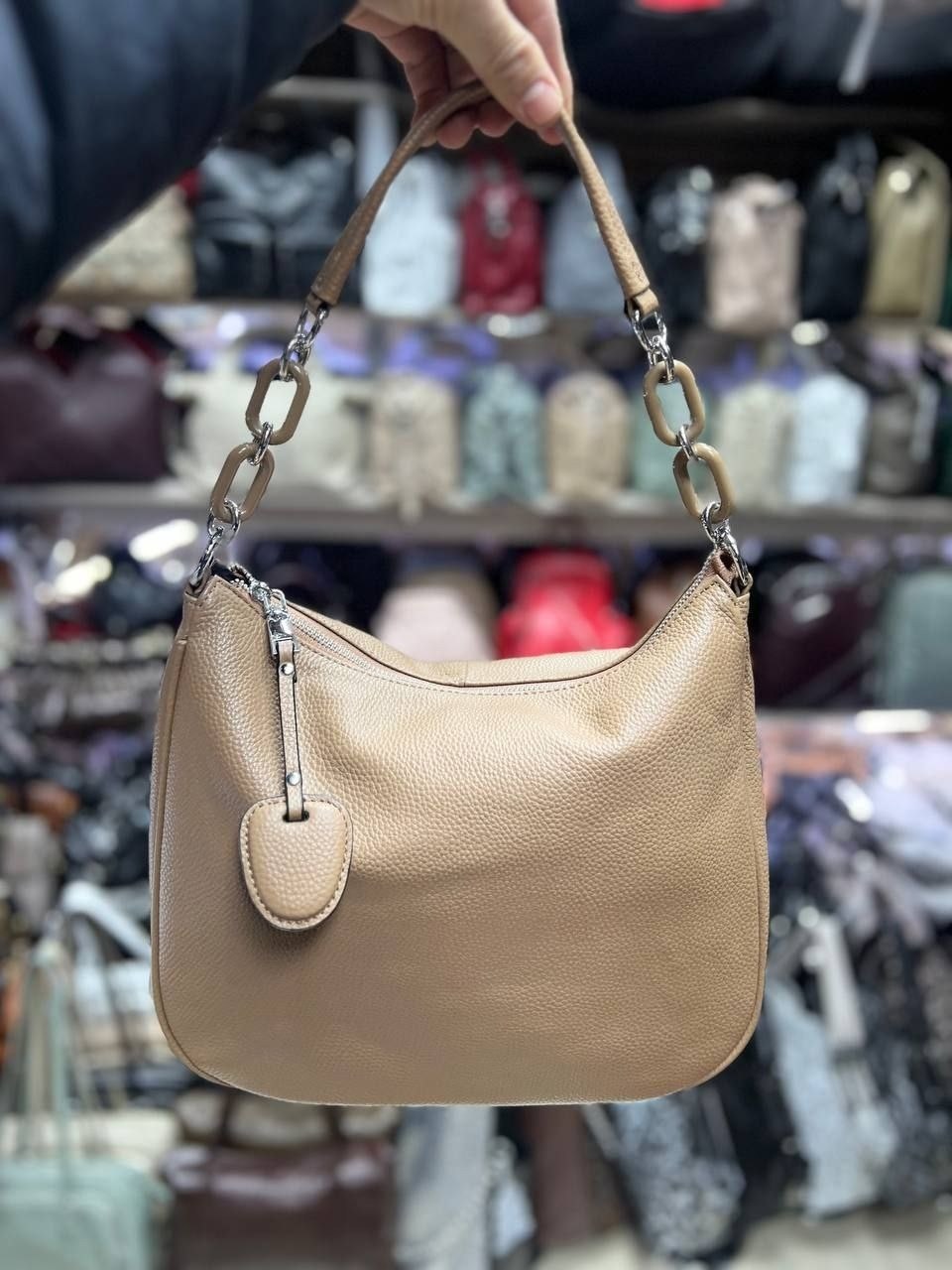 сумка женская,сумка,женская кожаная сумка,бежевая сумка,кожаная сумка