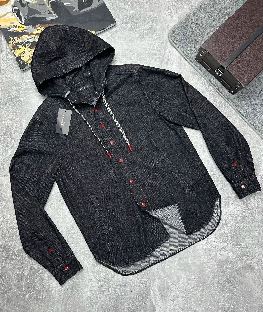 джинсовые рубашки мужские,джинсовые костюмы мужские,джинсовые костюмы,рубашка с капюшоном,рубашка джинсовая