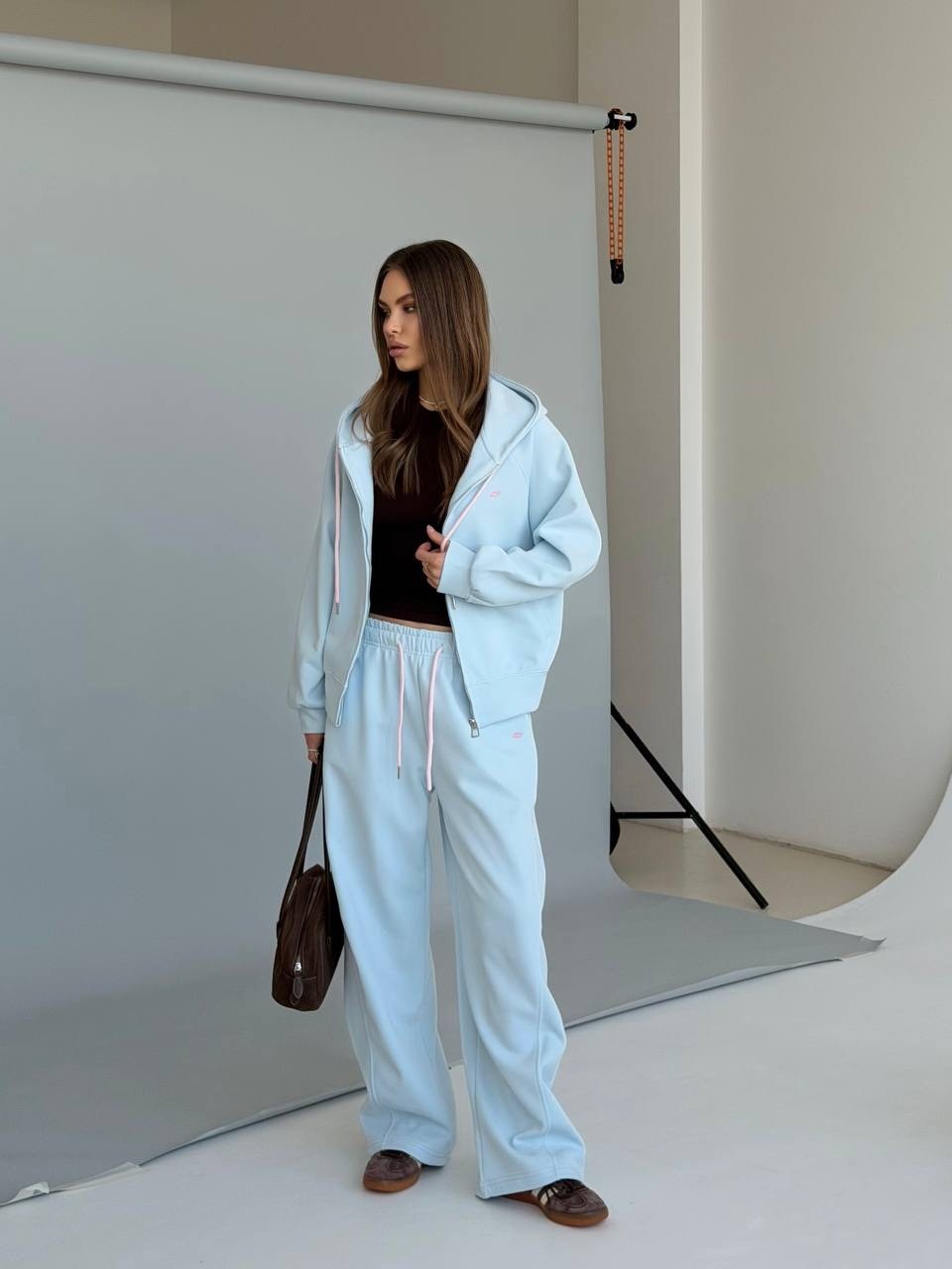 стильные костюмы,спортивный костюм женский,костюм с брюками,спортивный костюм,костюмы голубые