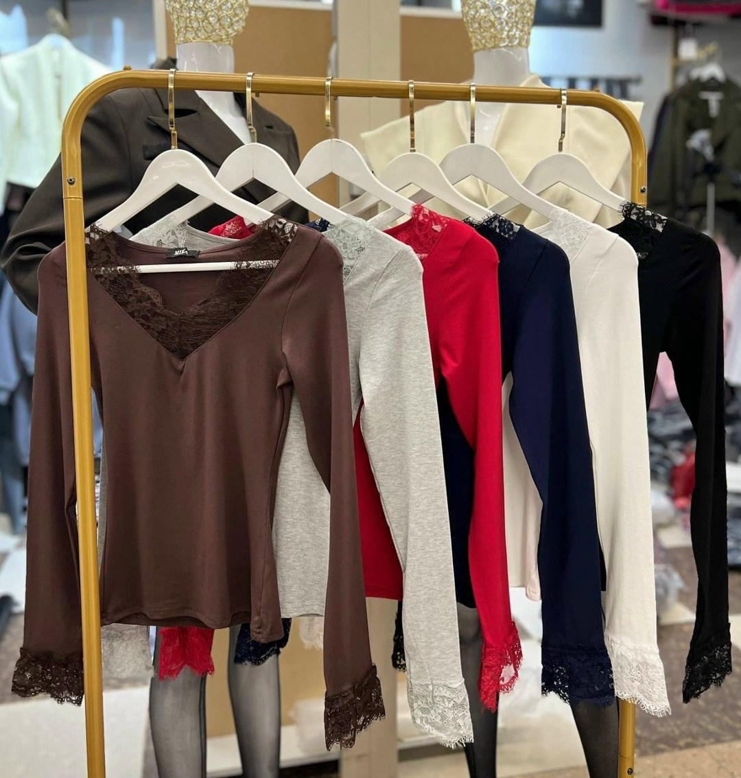 девушка,брюнетка,женская кофта,krichevskaya_ марина кричевская,красивая русская девушка