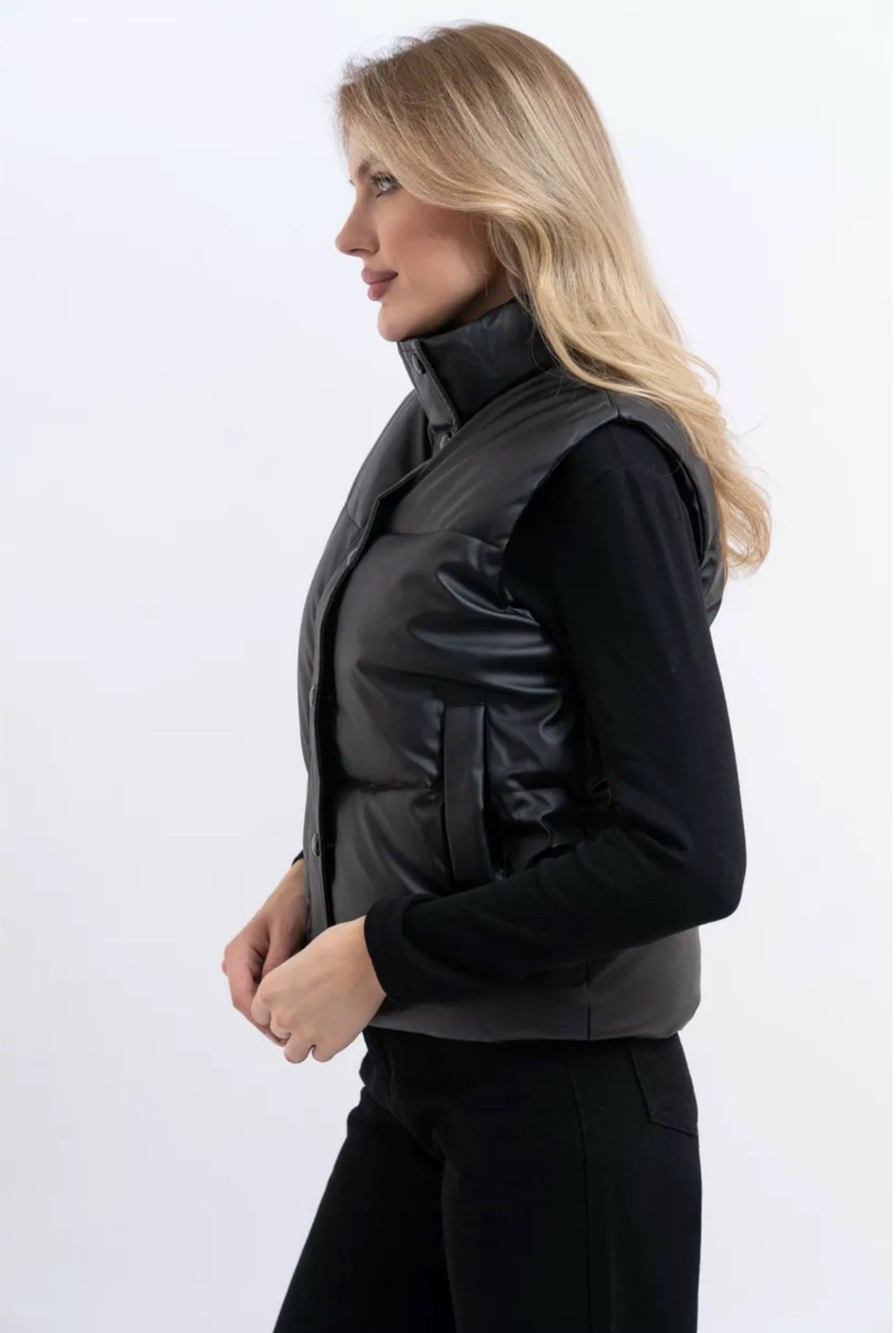 жилет женский утепленный из экокожи,жилет женский демисезонный,жилет из экокожи женский,жилет утепленный женский бежевый,жилетка женская экокожа утепленная