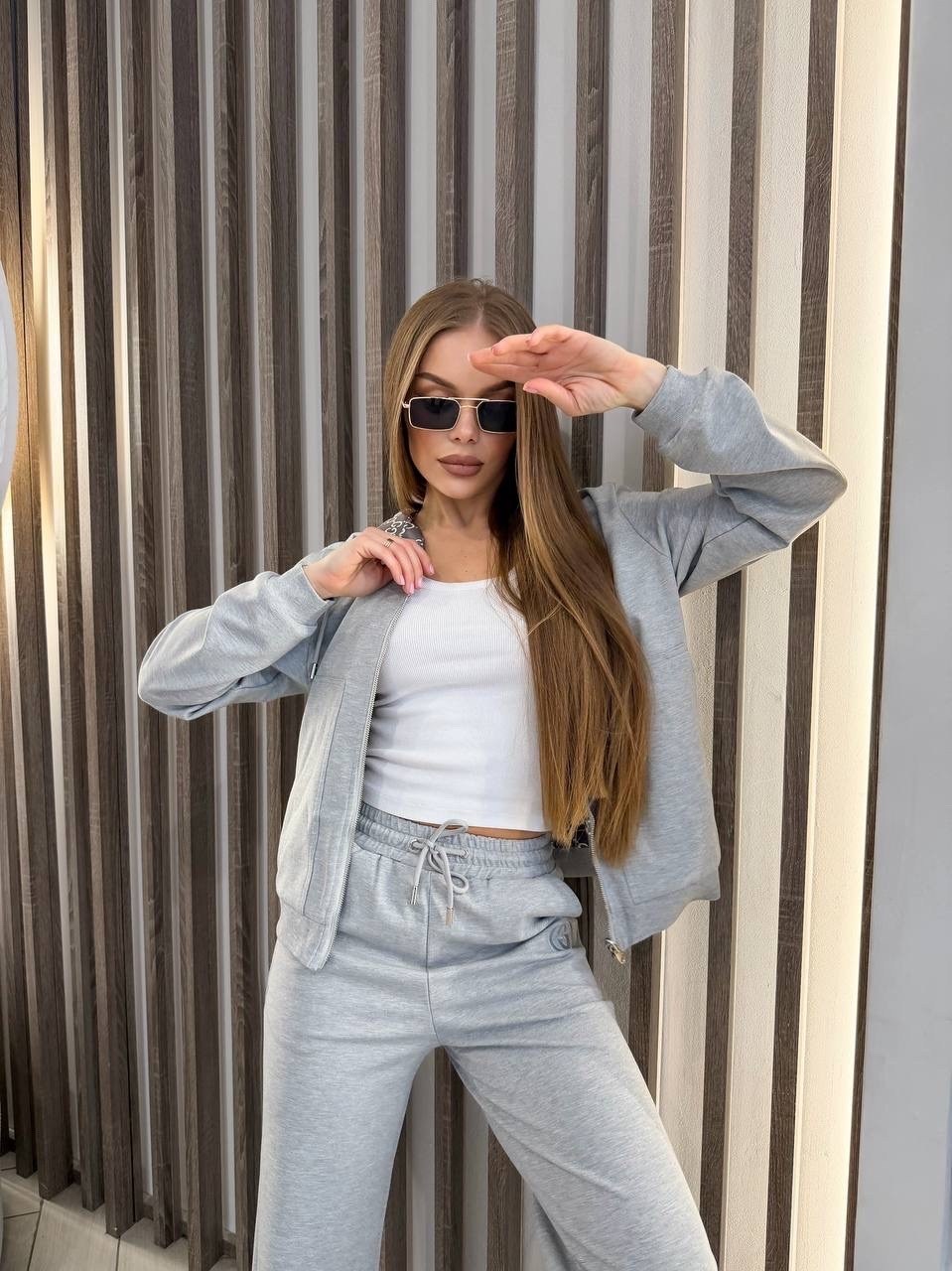 спортивный костюм женский,трикотажные костюмы,спортивный костюм,спортивный костюм женский серый,костюм