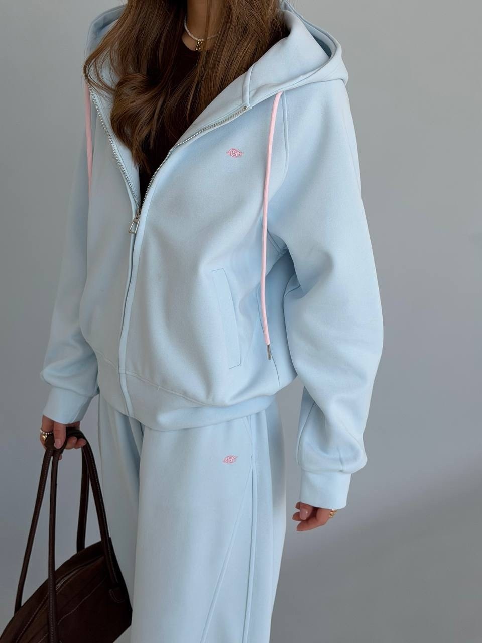 стильные костюмы,спортивный костюм женский,костюм с брюками,спортивный костюм,костюмы голубые