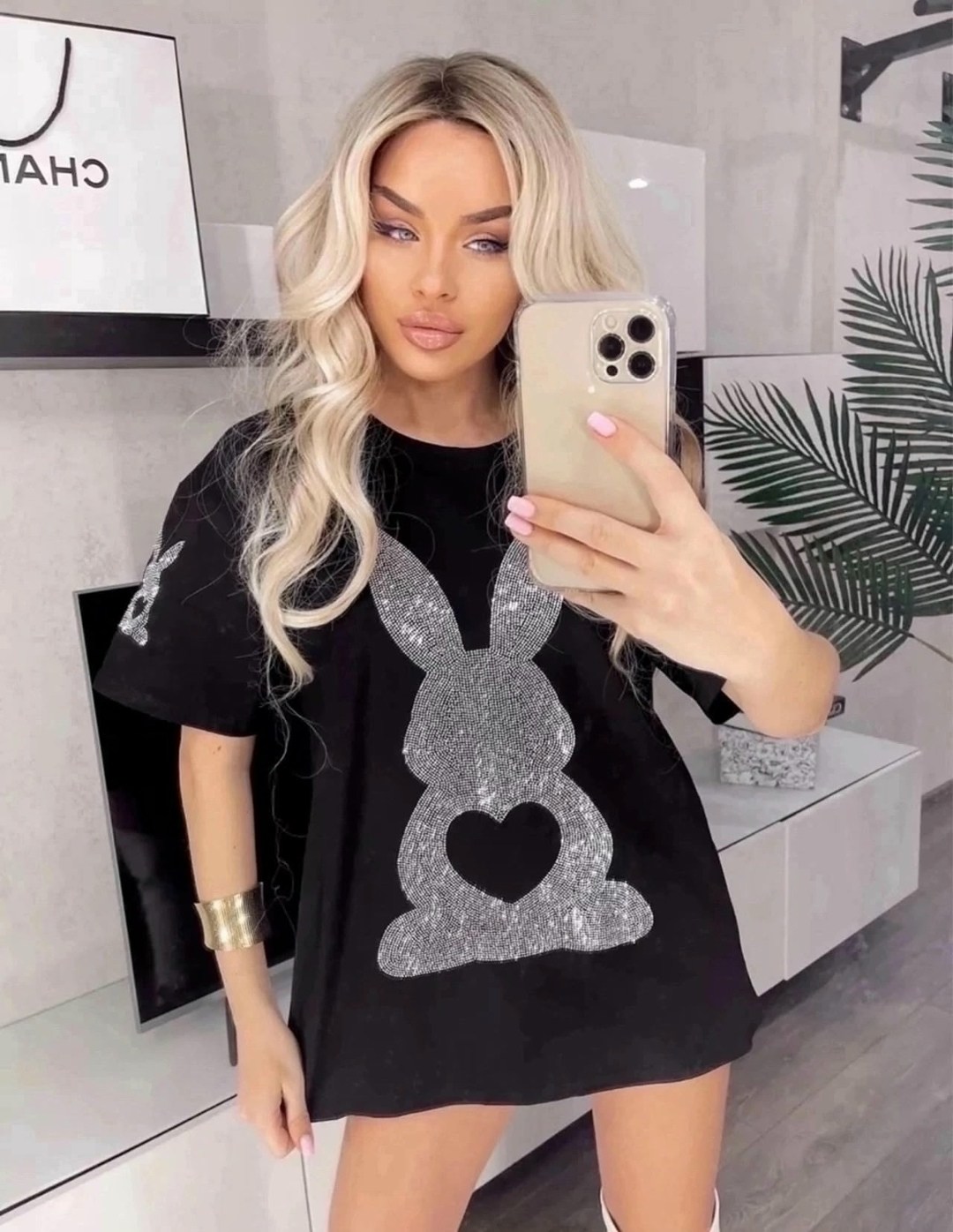 женская футболка оверсайз со стразами,футболка оверсайз со стразами белый,футболка со стразами женская,футболки женская,футболка оверсайз с принтом со стразами