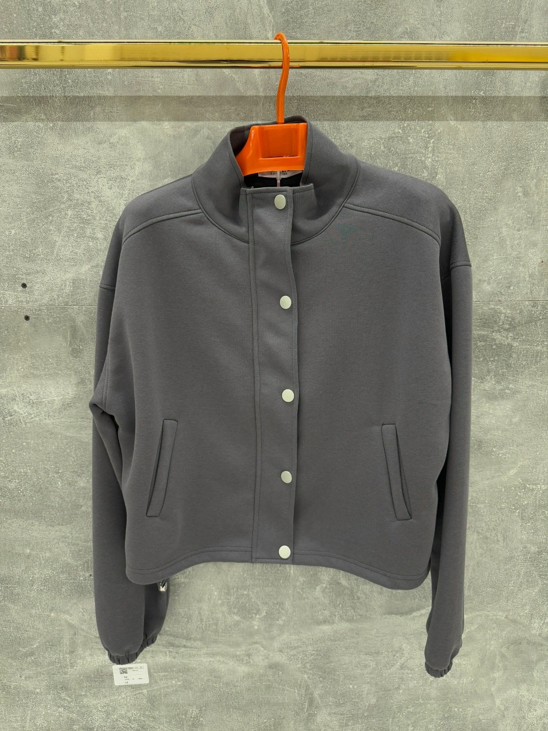 женская куртка бомбер,куртка бомбер,куртка повседневная,куртка женская модная,оверсайз куртка