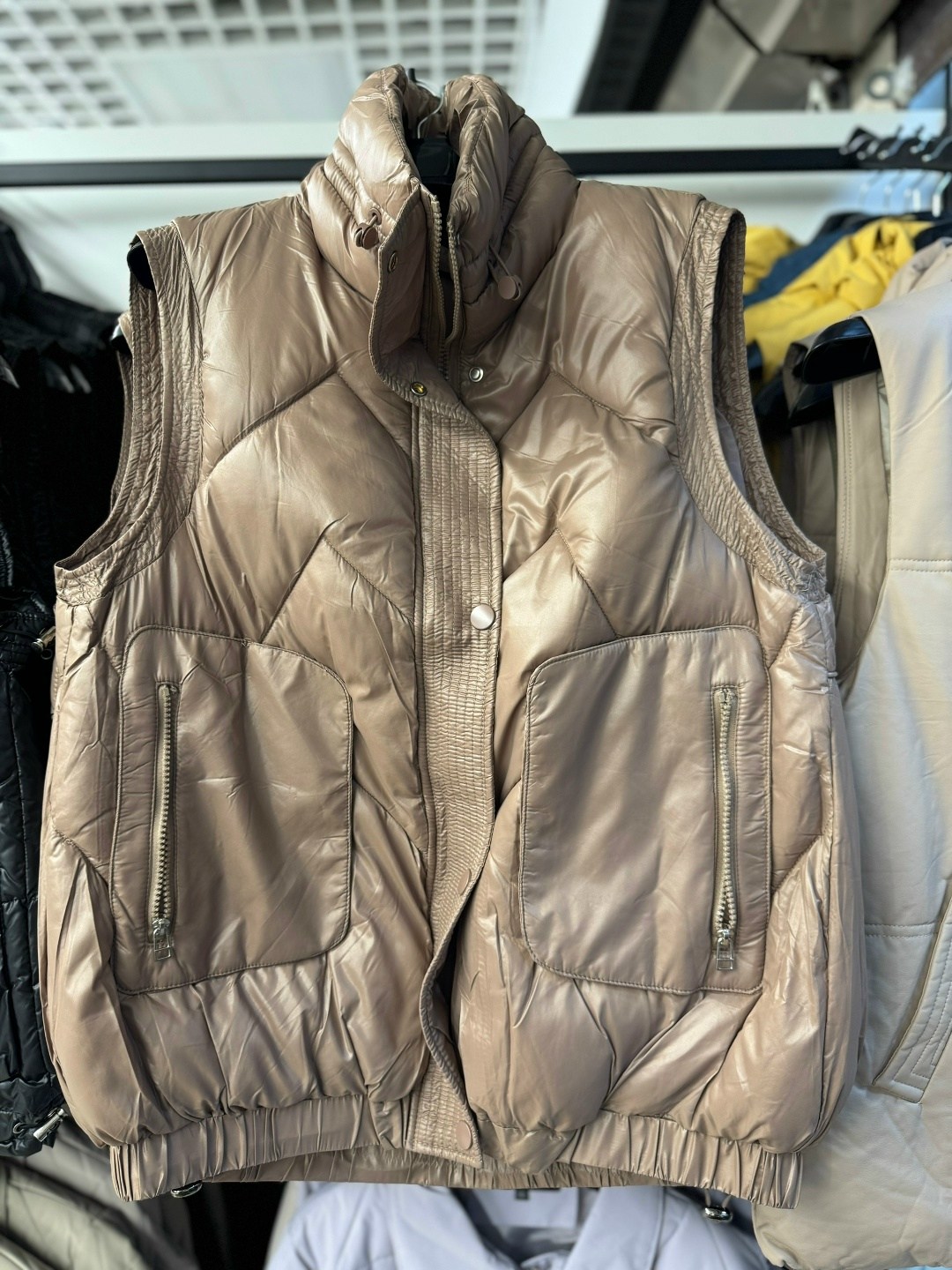 жилет женский,жилет,женская жилетка,пуховой жилет,теплый жилет