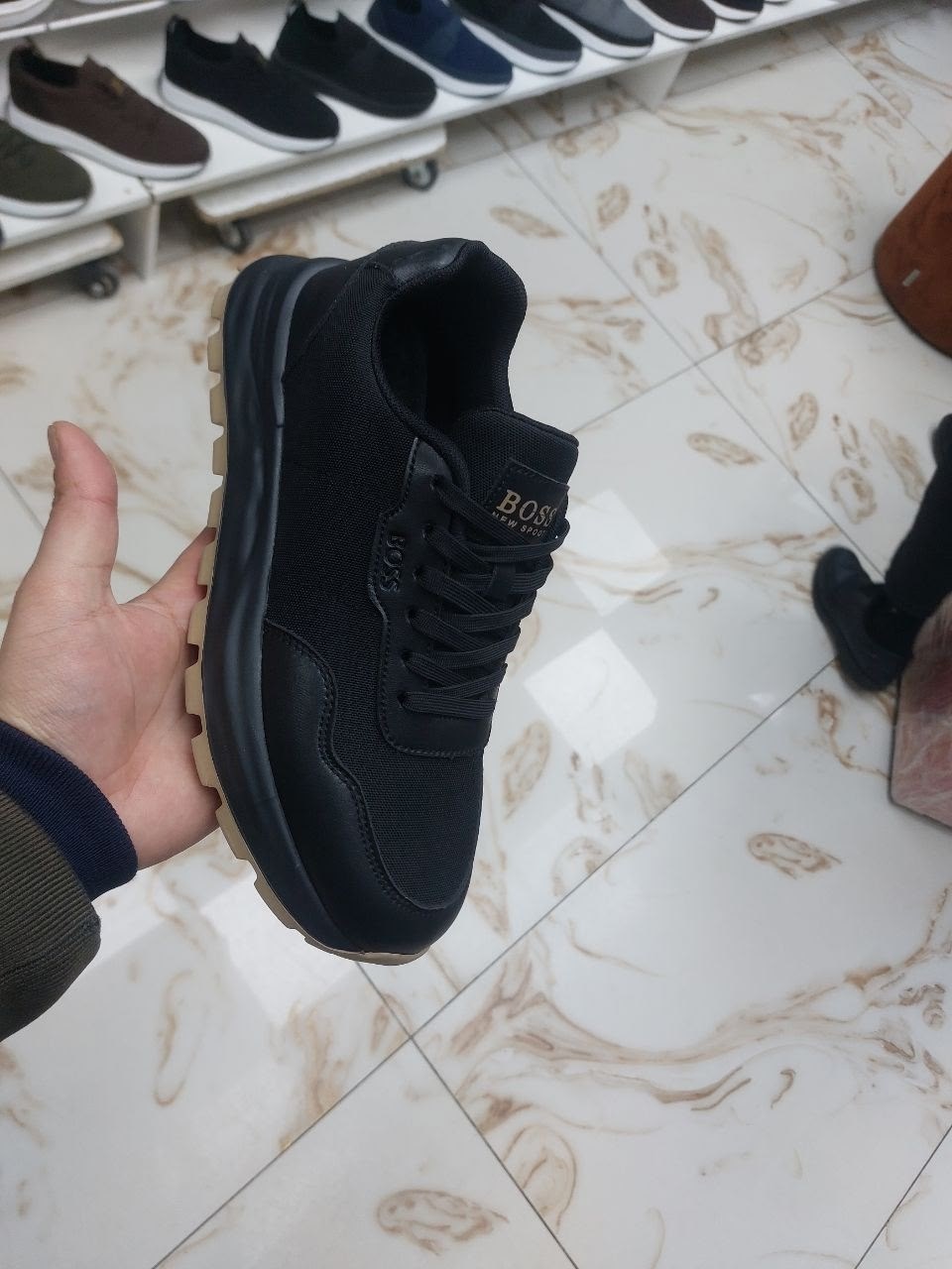 ,кроссовки мужские,кроссовки для мужчин,кроссовки boss,мужская  кроссовки