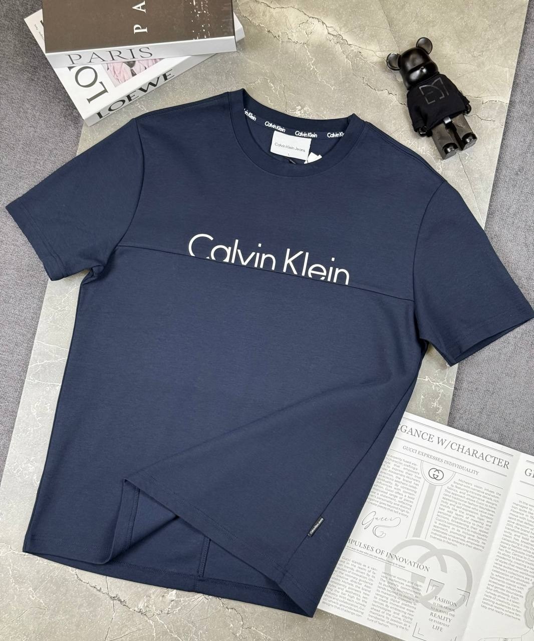 мужская футболка calvin klein,футболка стандартного кроя calvin klein, белый,футболка calvin klein,футболка для дома calvin klein,футболка calvin klein бежевая
