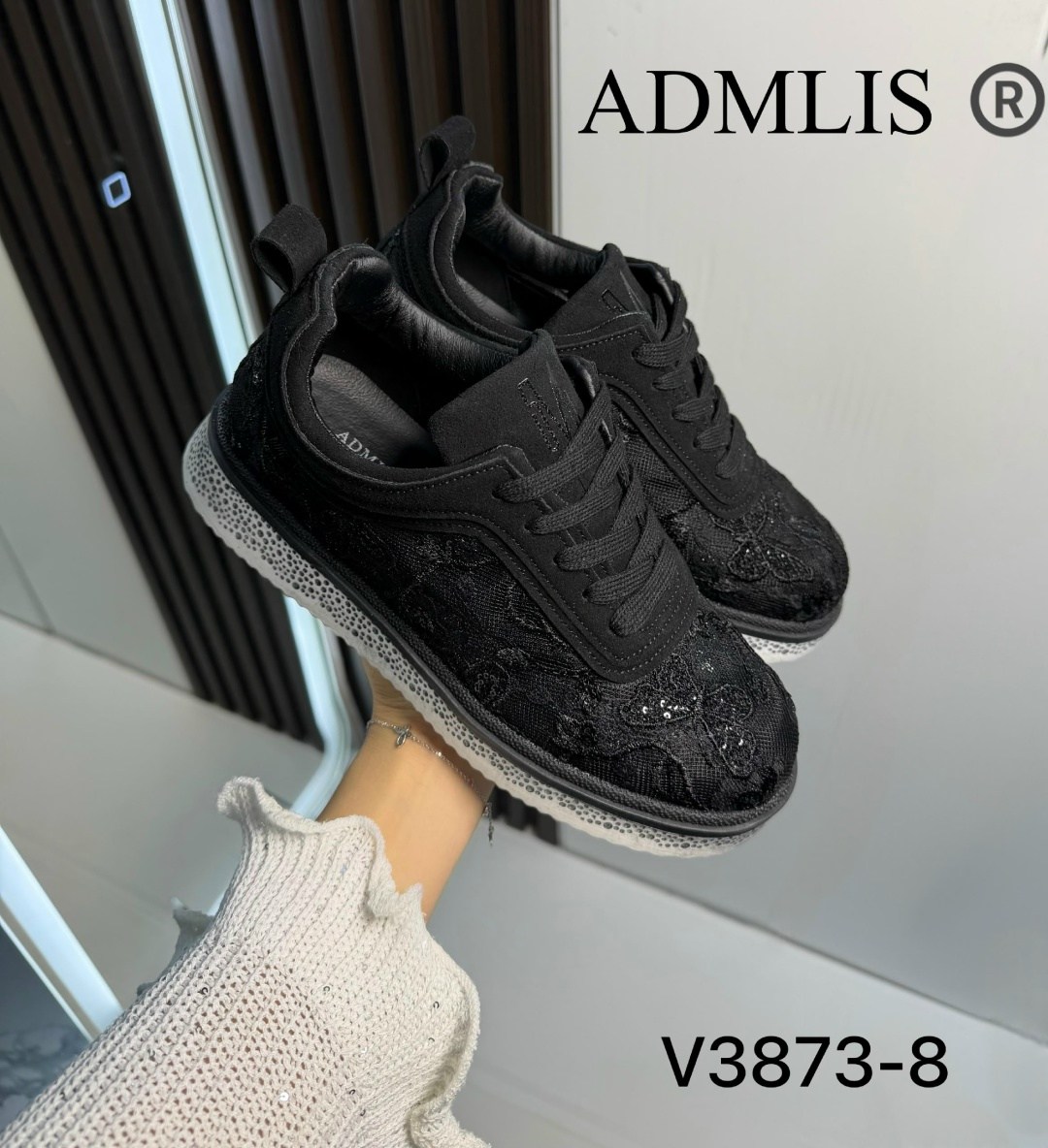 ,женские кроссовки,стильные женские кроссовки,кроссовки женские chanel,кроссовки повседневные