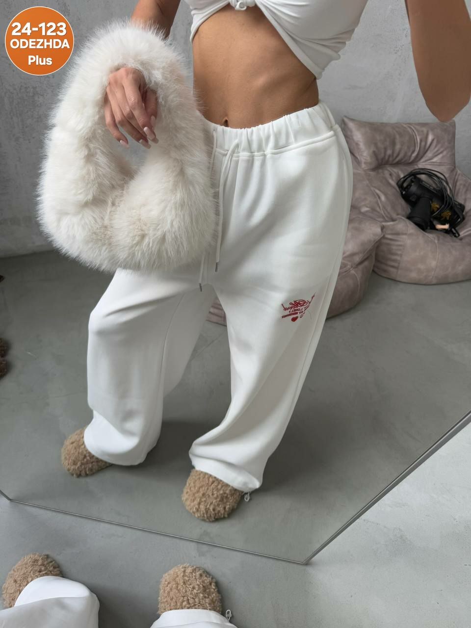 спортивные штаны,штаны спортивные белые,штаны белые,спортивные женские штаны,штаны оверсайз