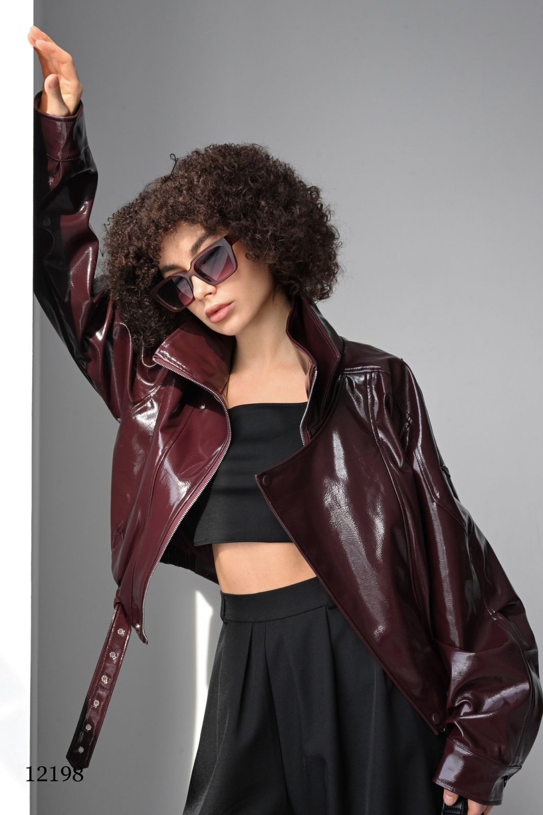 куртка из экокожи,кожаная куртка,женская куртка,куртка,куртка бомбер