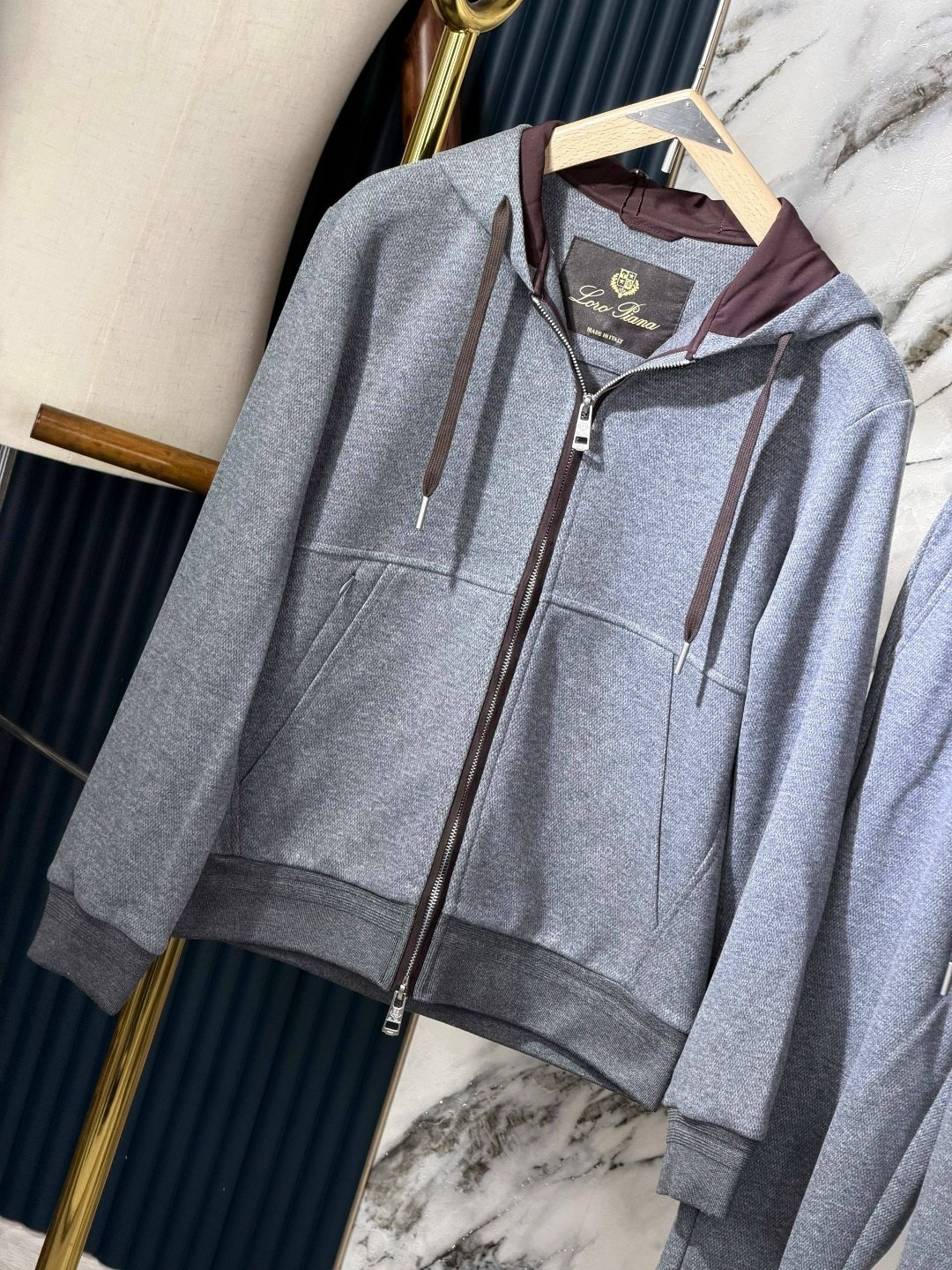 костюм спортивный brunello cucinelli,мужские спортивные костюмы brunello cucinelli,спортивный костюм loro piana,спортивный костюм мужской loro piana,спортивный костюм brunello