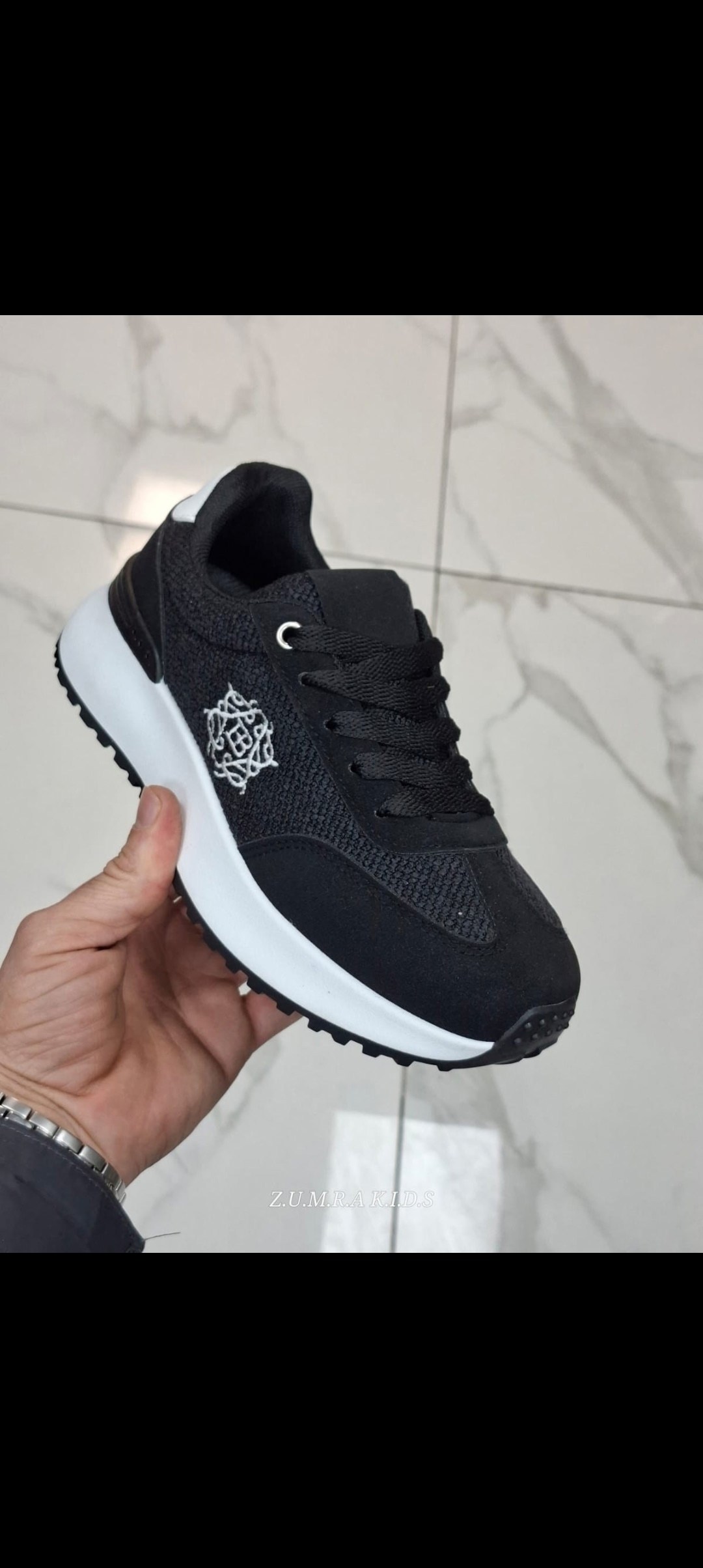 кроссовки женскиe,,женская ,кроссовка,стильные кроссовки