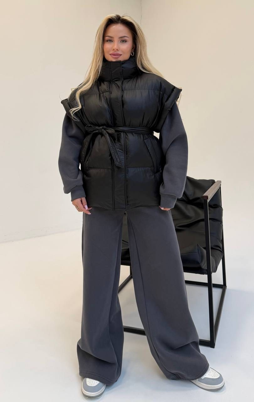 женская жилетка,жилетка на синтепоне,жилет с поясом,жилетка с поясом,жилет демисезонный