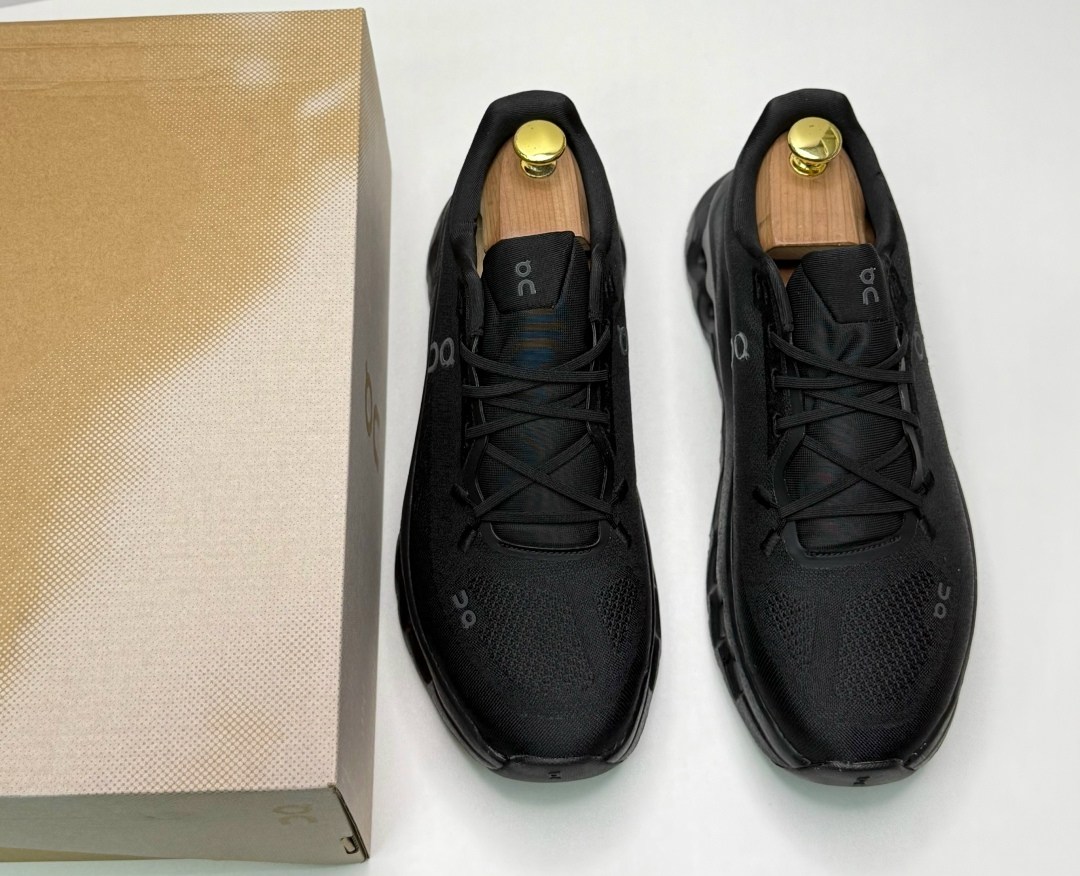 кроссовки on cloudsurfer trail waterproof, цвет black/eclipse,кроссовки on cloudtilt цвет eclipse black,кроссовки cloudtilt black eclipse on running черный,on водонепроницаемые кроссовки cloudsurfer t