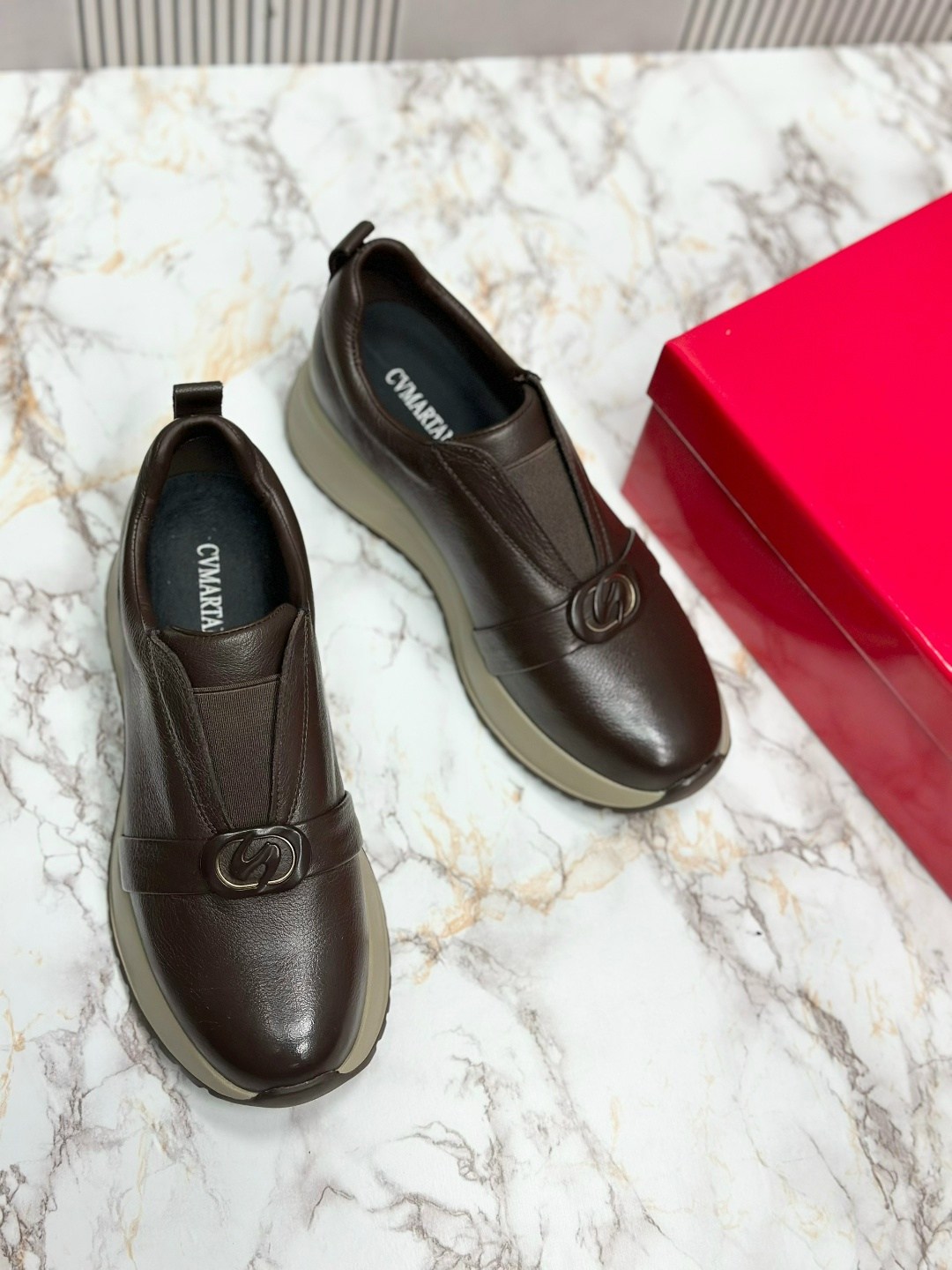 , женская,кроссовки женскиe,обуви,модная женская