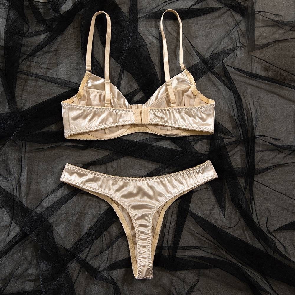 нижнее белье из сатина,женский комплект нижнего белье,шелковое нижнее белье,комплект нижнего белья,нижнее белье