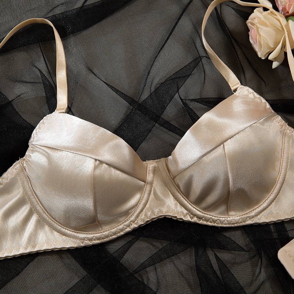 нижнее белье из сатина,женский комплект нижнего белье,шелковое нижнее белье,комплект нижнего белья,нижнее белье