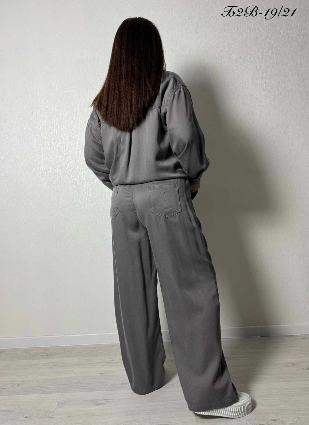 брючный костюм,костюм брючный серый,костюм с брюками,женские брючные костюмы,брючный комплект