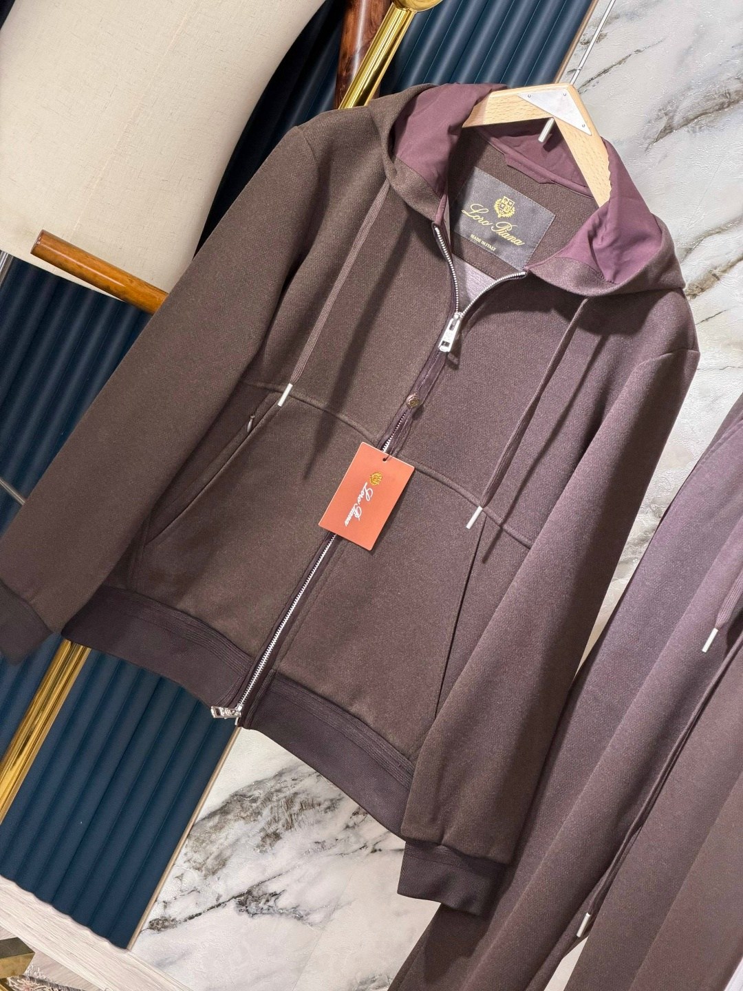 костюм loro piana мужской,спортивный костюм loro piana,мужской спортивный костюм loro piana,loro piana костюм,спортивный костюм loro piano