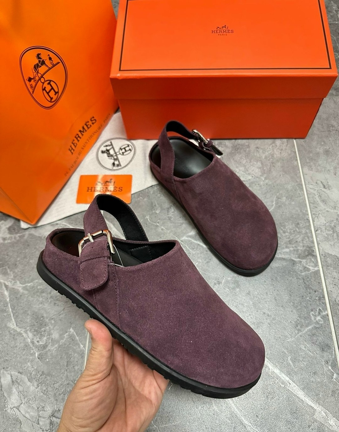 ,замшевые шлепанцы hermes,обуви,тапочки hermes,женская