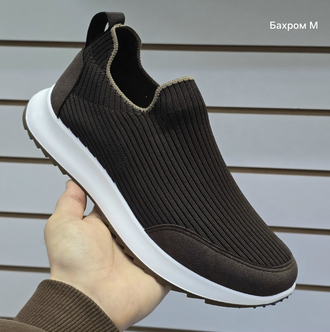 ,спортивная ,мужские кроссовки,кроссовка мужской,мужская спортивная