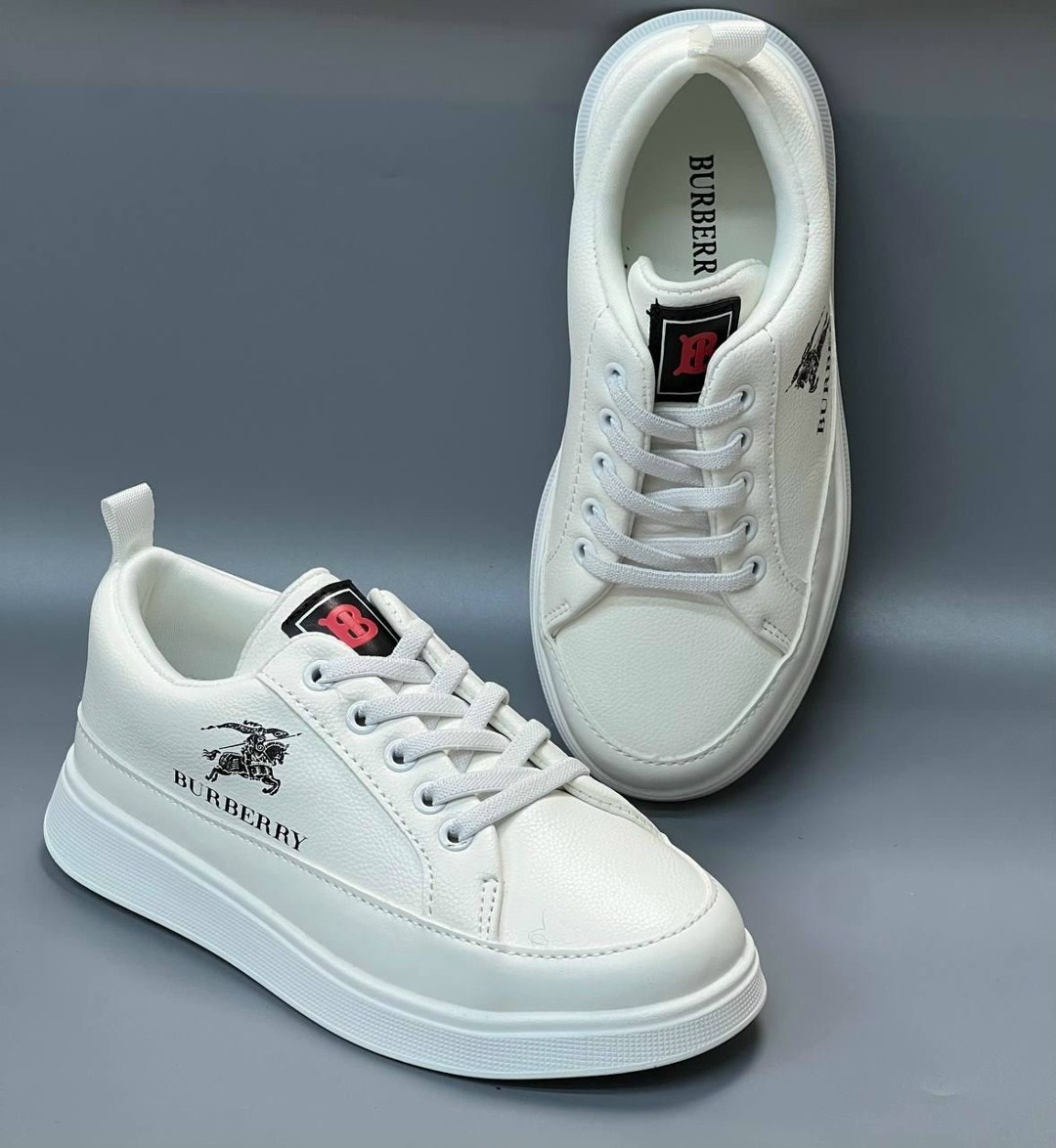 ,повседневные кроссовки,спортивная ,кроссовки кеды,черные кроссовки