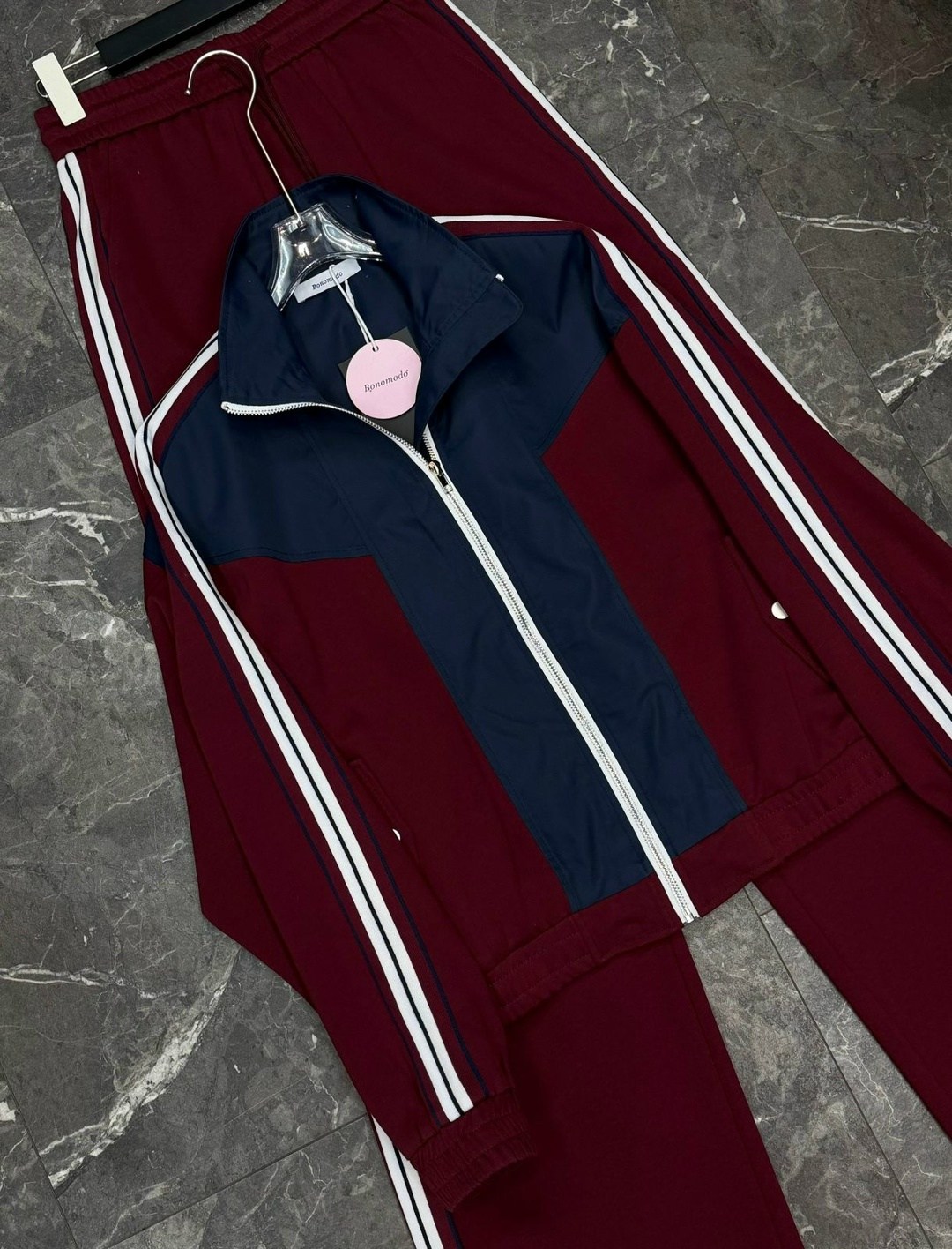 спортивный костюм,спортивный костюм женский,женский костюм,спортивный костюм gucci женский,стильные спортивные костюмы