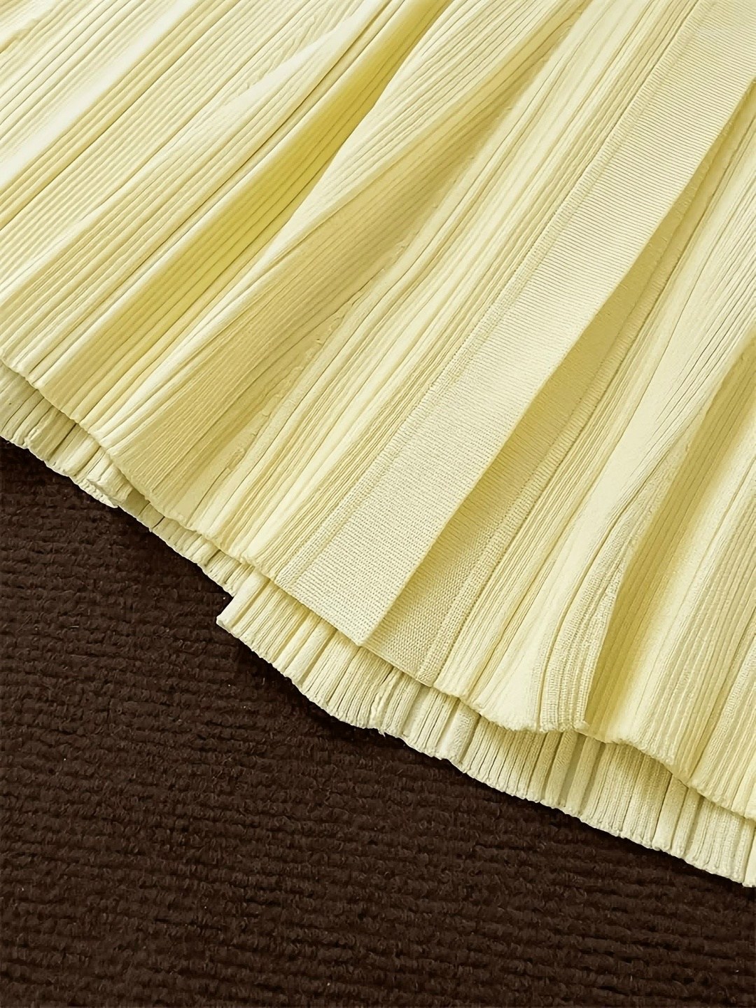 вязаное платье макси,вязаные платья,элегантное вязаное длинное платье желтого цвета 2026,трикотажное платье,трикотажное длинное платье