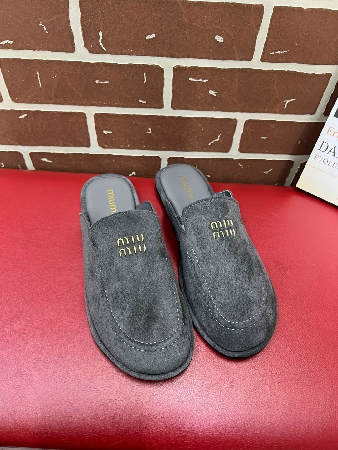 ,мужские тапочки,тапки мужские,мужские домашние тапочки,тапочки замшевые