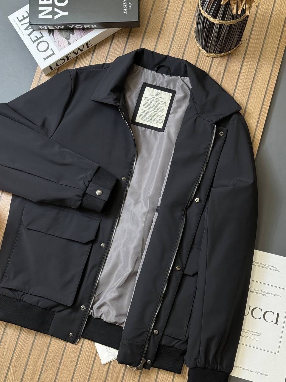 куртка ветровка кельвин кляйн,ветровка кельвин кляйн,куртка calvin klein,куртка бомбер,ветровка calvin klein ветровка